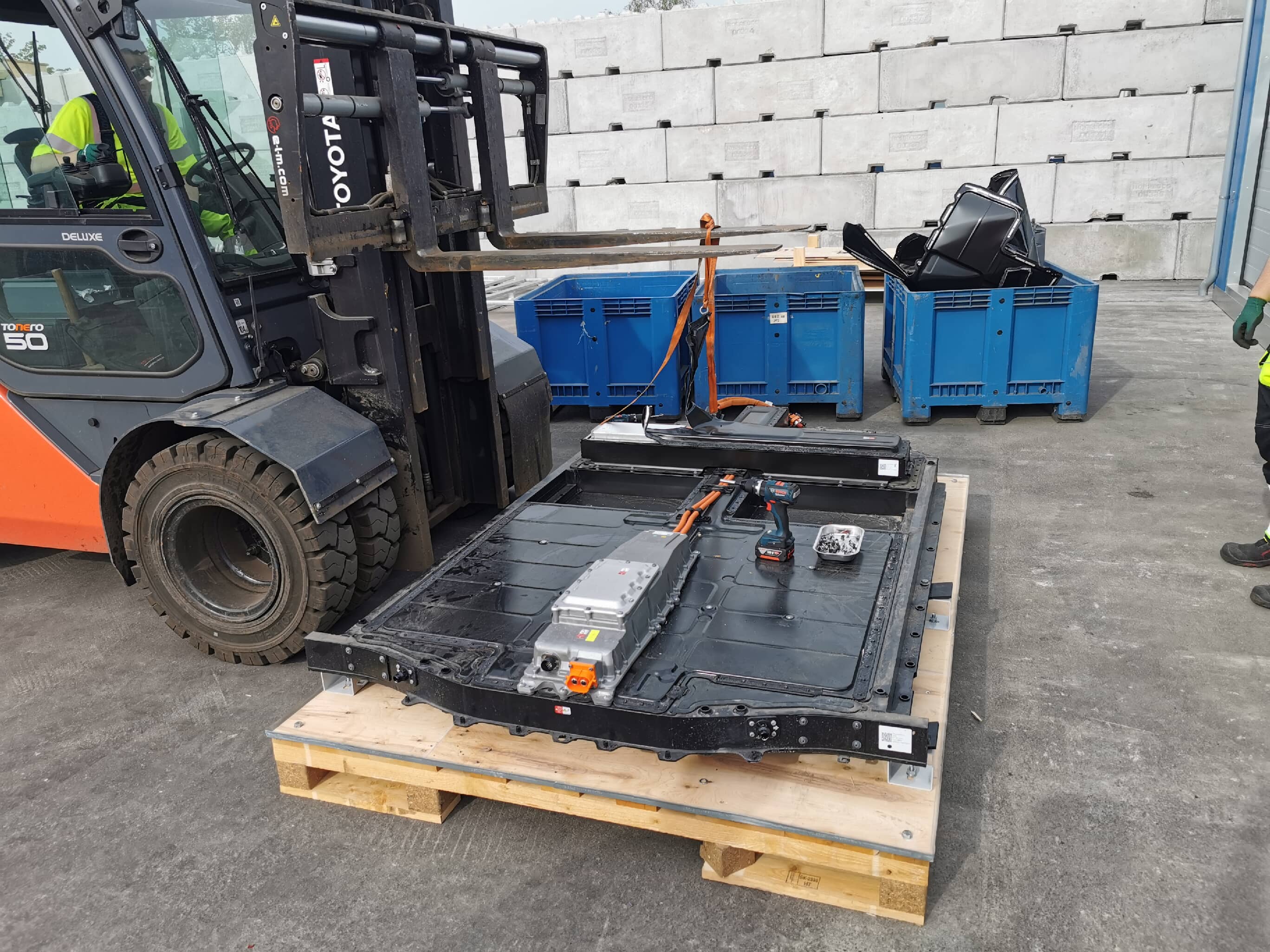 Porsche battery